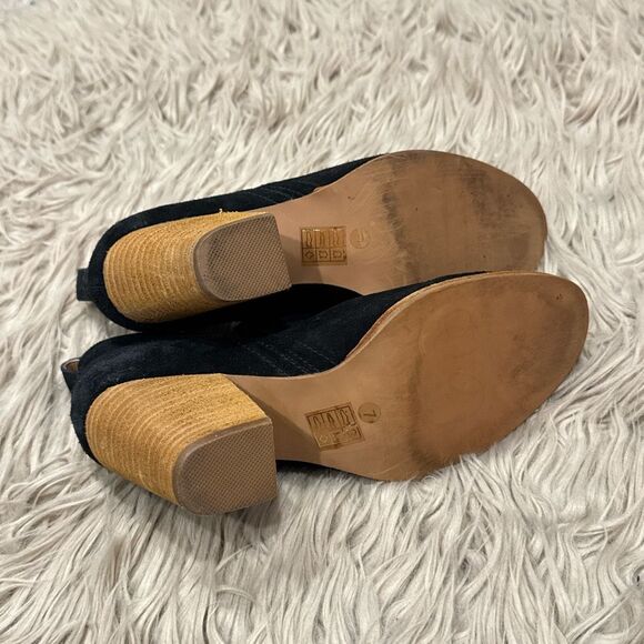 Jeffrey Campbell suede ankle boots size 7 - Picture 6 of 9